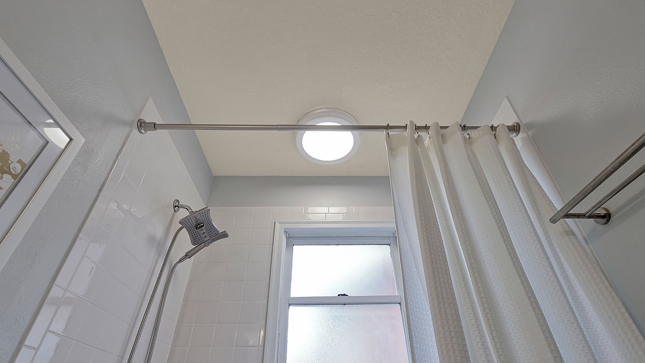 Photo of Bathroom in Lake Eola Heights