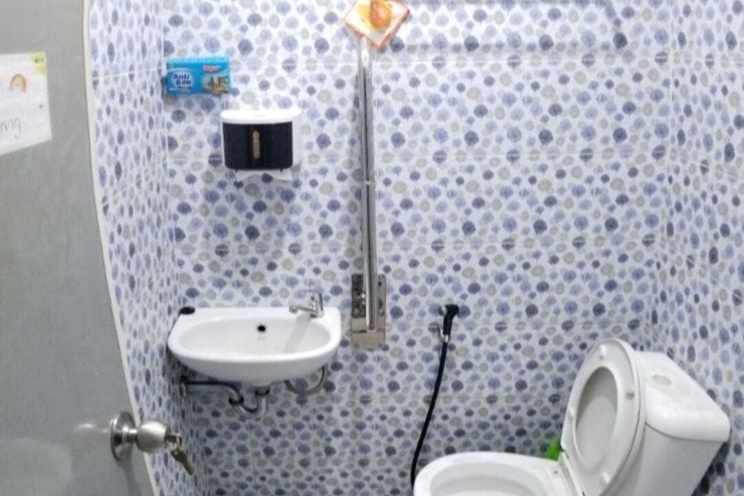Photo of Bathroom in Gunung Putri