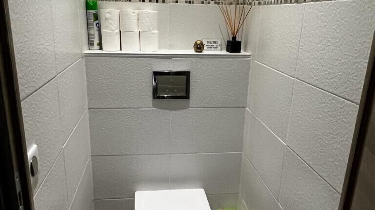 Photo of Bathroom in Prado - Republique