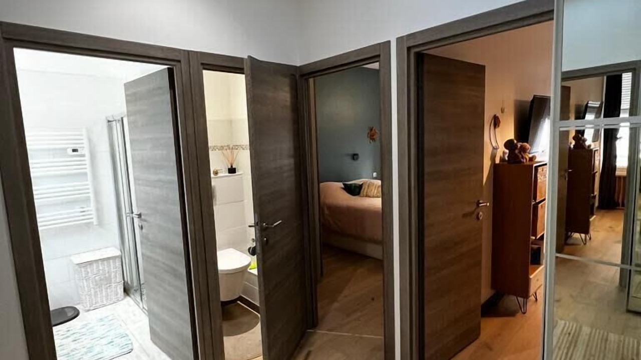 Photo of Bedroom in Prado - Republique