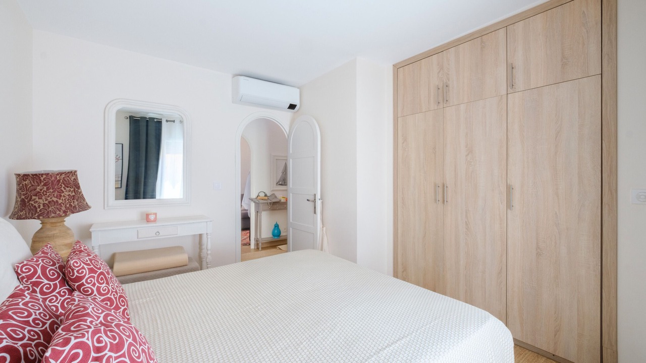 Photo of Bedroom in Villefranche-sur-Mer