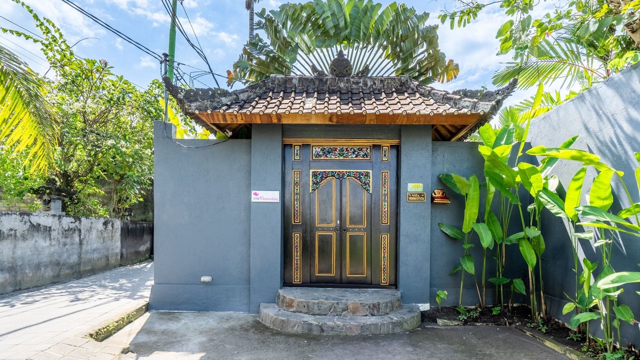 Photo of Others in Penestanan