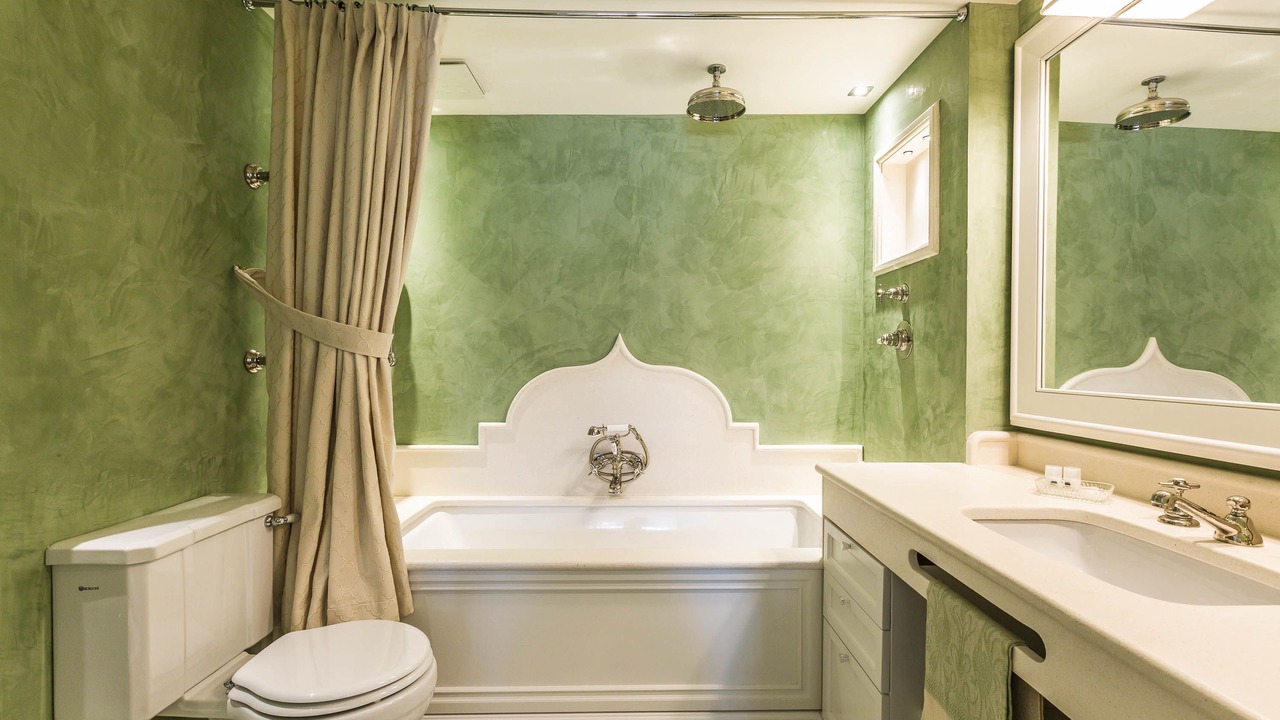 Photo of Bathroom in Dorsoduro
