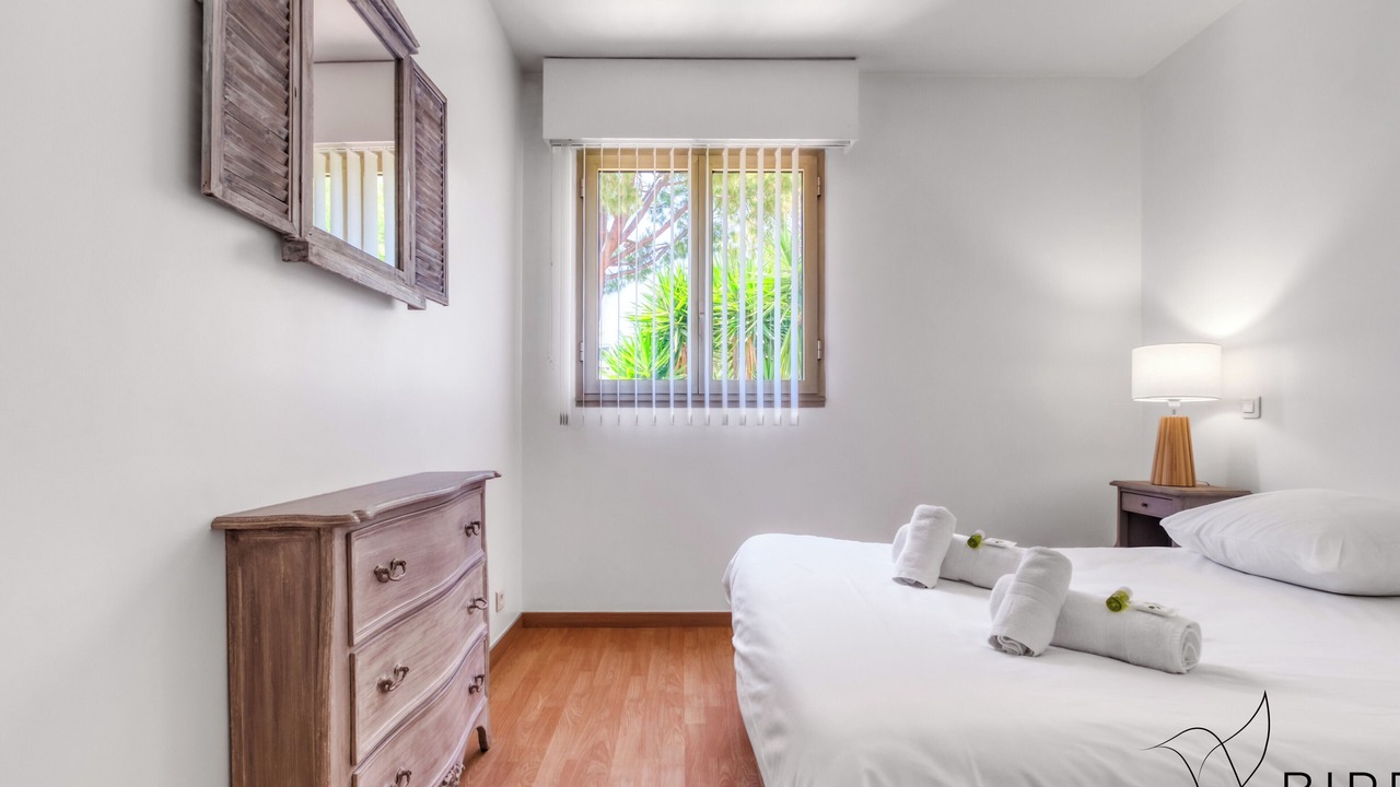 Photo of Bedroom in Villeneuve Loubet Beach