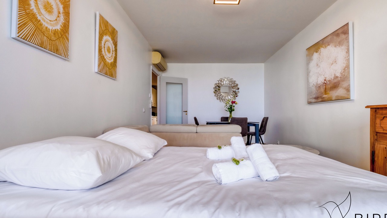 Photo of Bedroom in Villeneuve Loubet Beach
