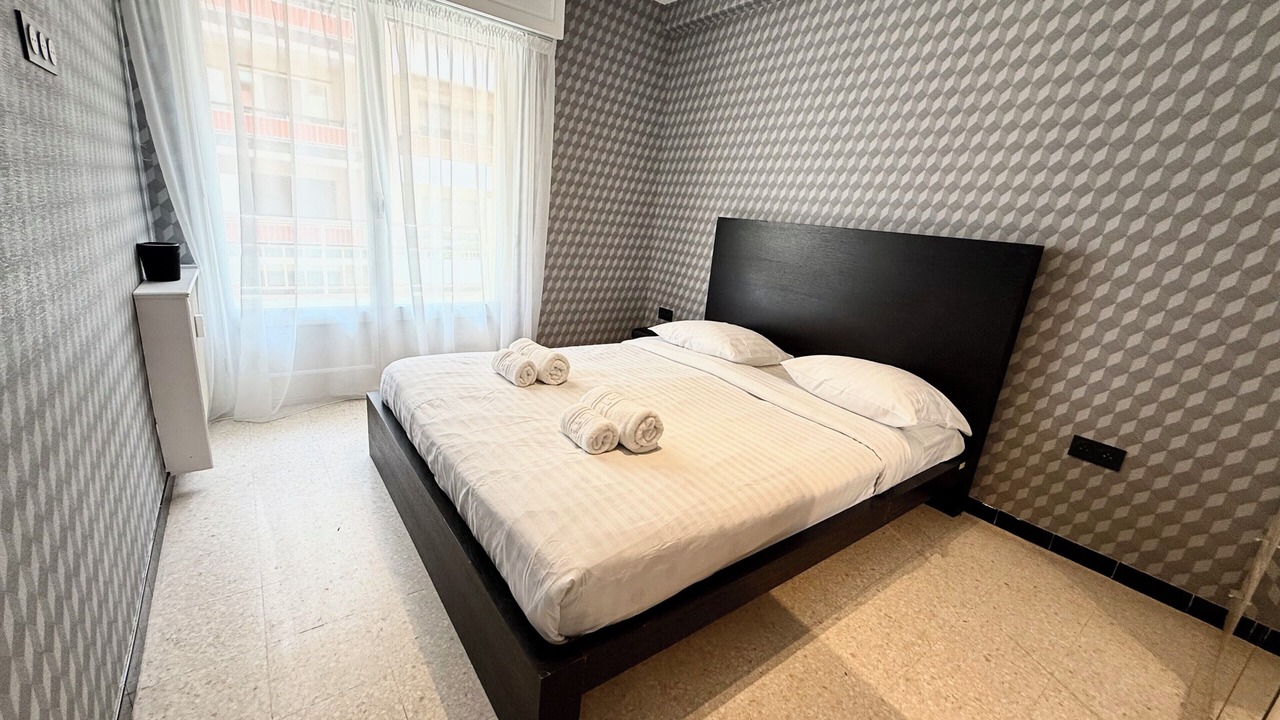 Photo of Bedroom in Antibes Old Town