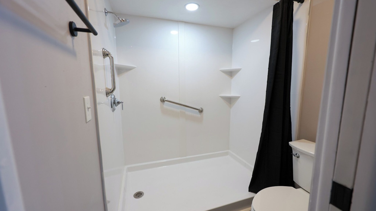 Photo of Bathroom in Casselberry
