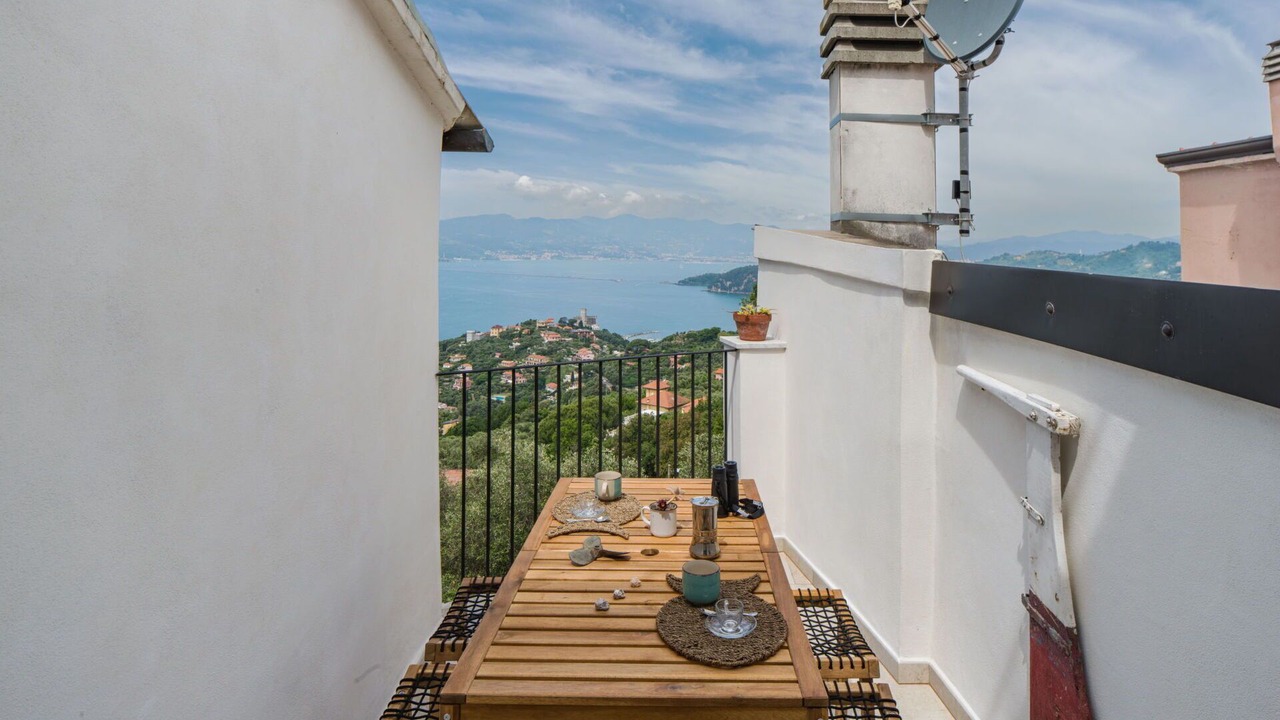 Photo of Patio Balcony in Stazzema