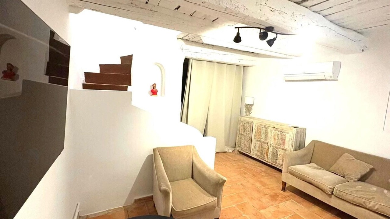 Photo of Livingroom in Old Town