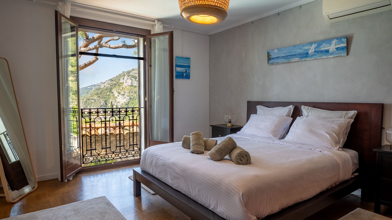 Photo of Others in Eze