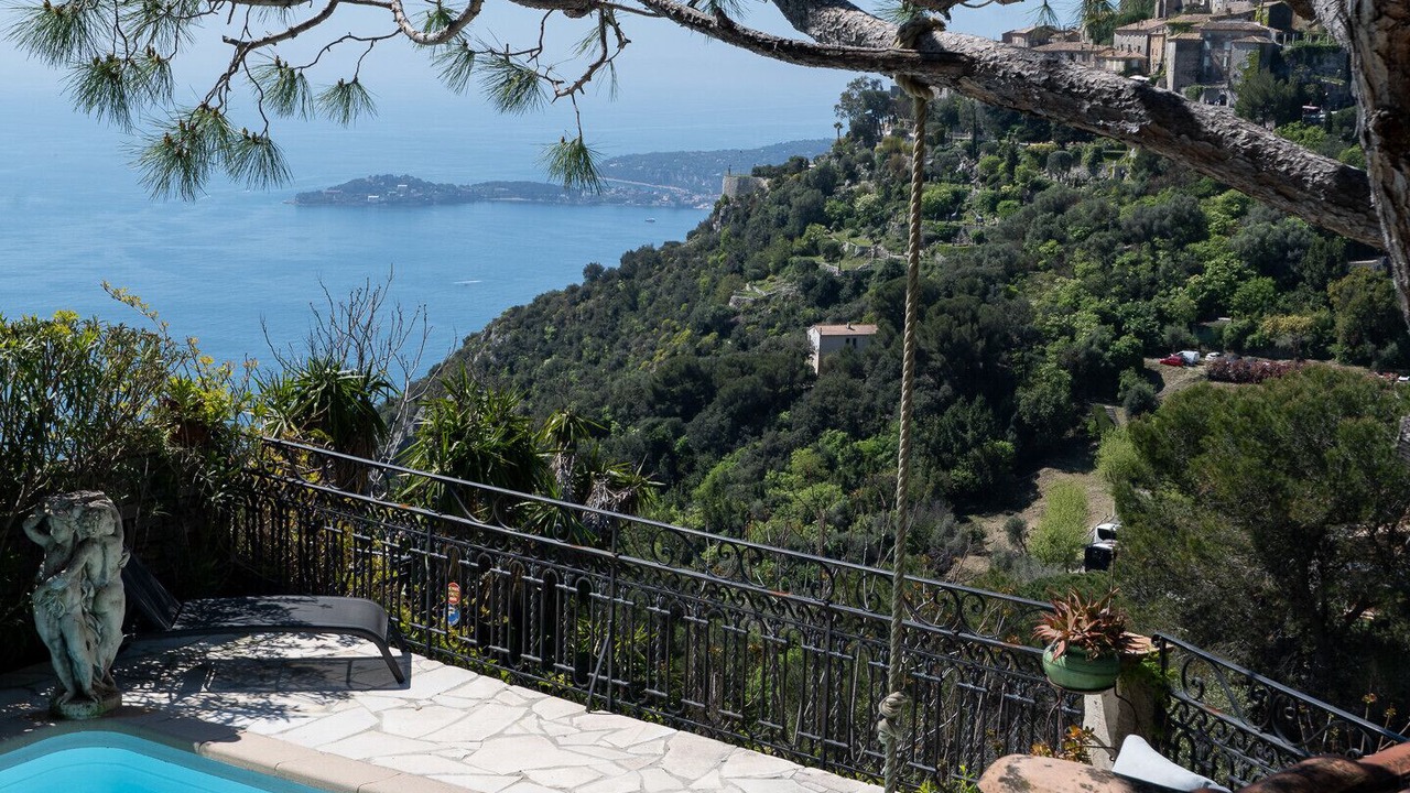 Photo of Others in Eze