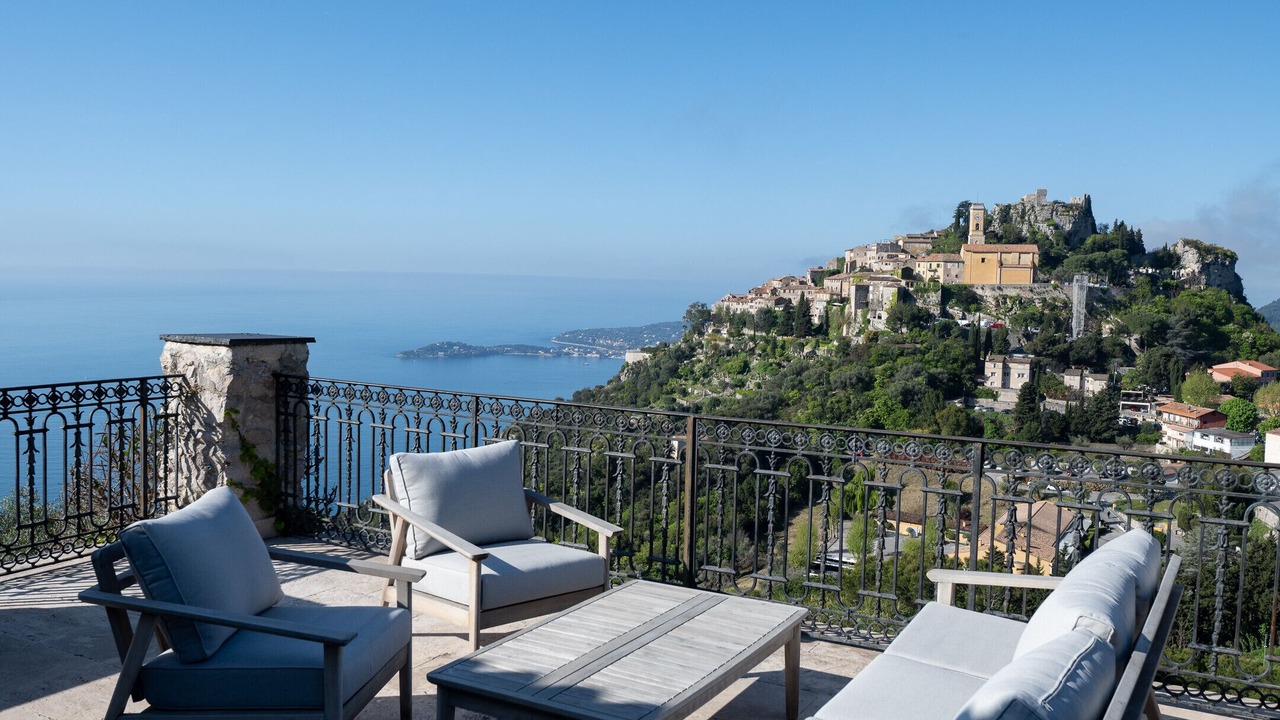 Photo of Others in Eze