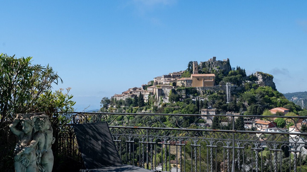Photo of Others in Eze