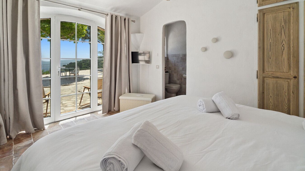 Photo of Bedroom in La Garde-Freinet