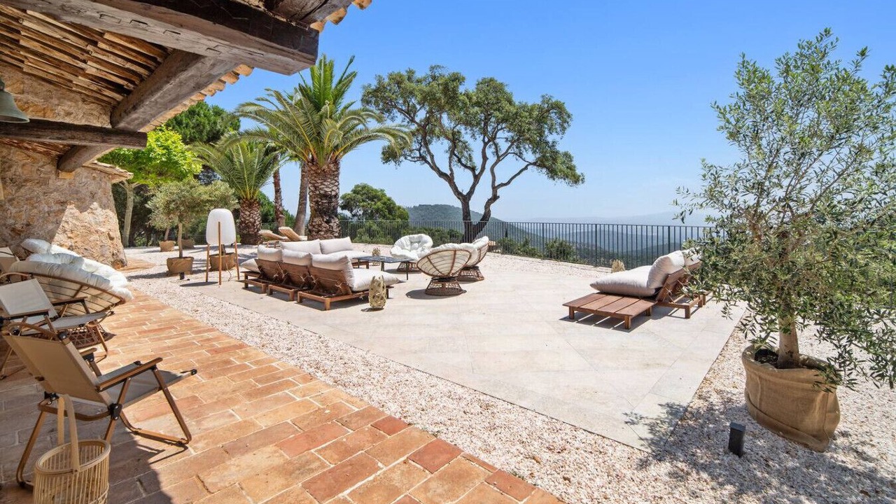 Photo of Patio Balcony in La Garde-Freinet