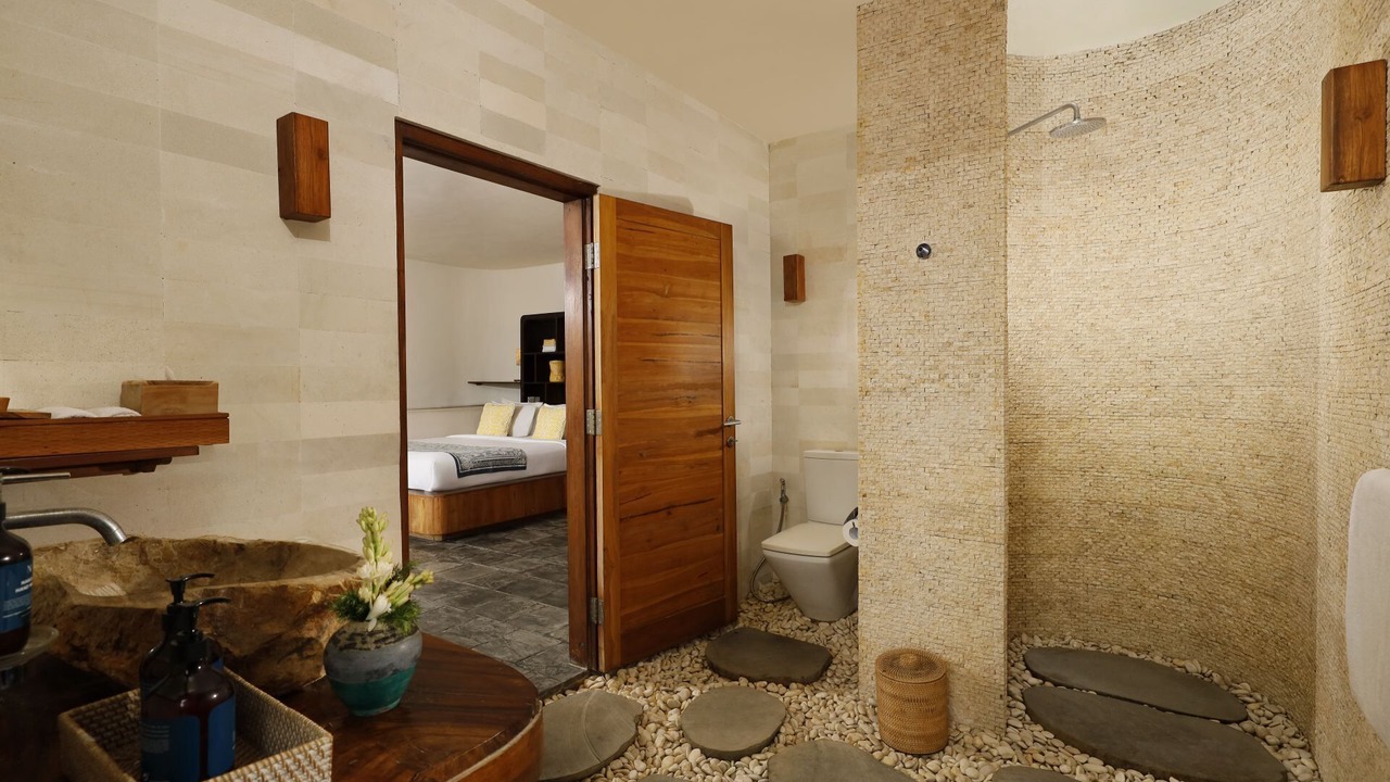 Photo of Bathroom in Suraberata