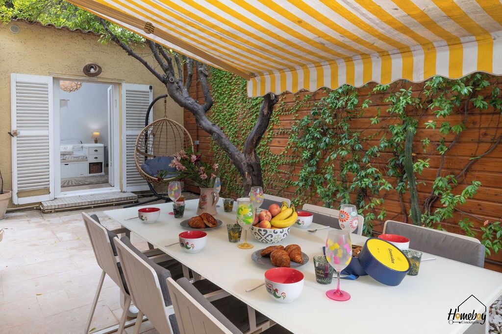 Photo of Outdoor in Juan-les-Pins