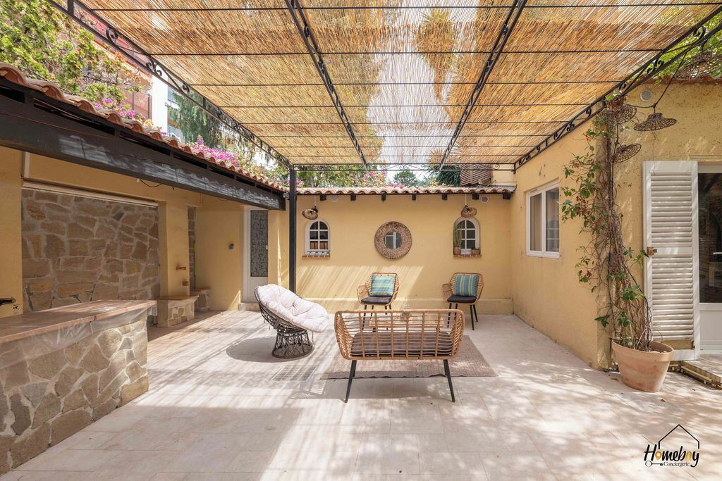 Photo of Patio Balcony in Juan-les-Pins