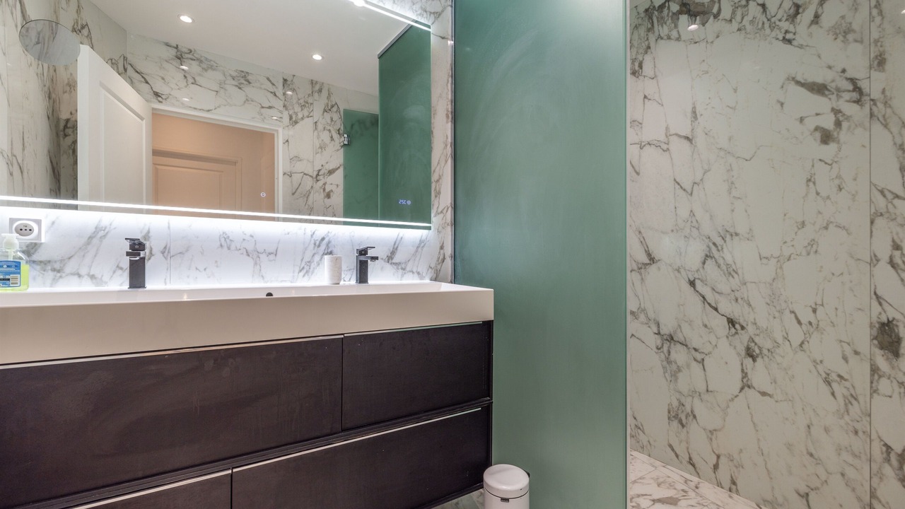 Photo of Bathroom in Prado - Republique