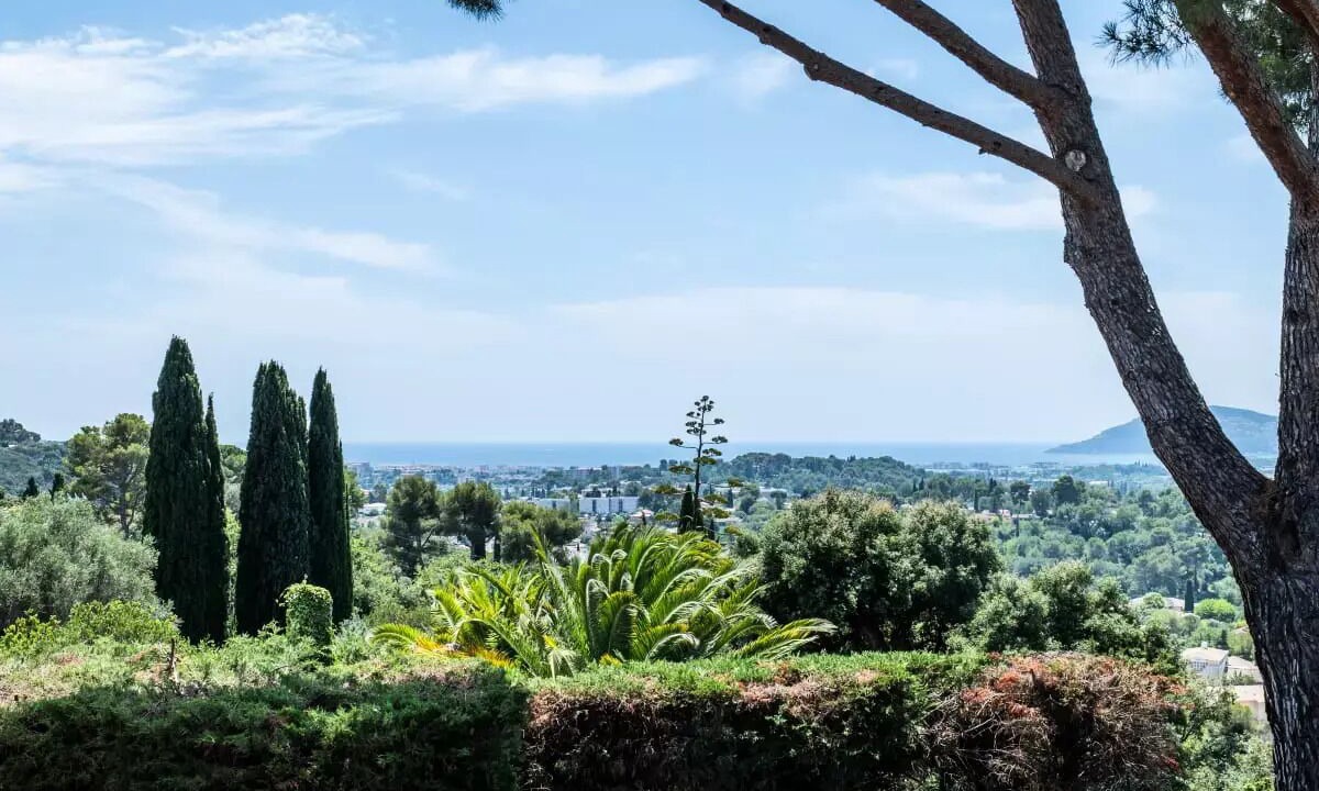 Photo of Others in La Roquette-sur-Siagne