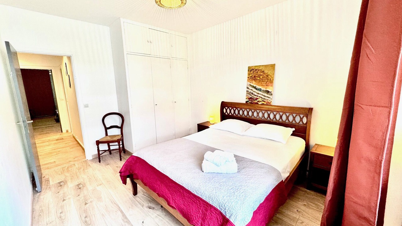 Photo of Bedroom in La Madeleine