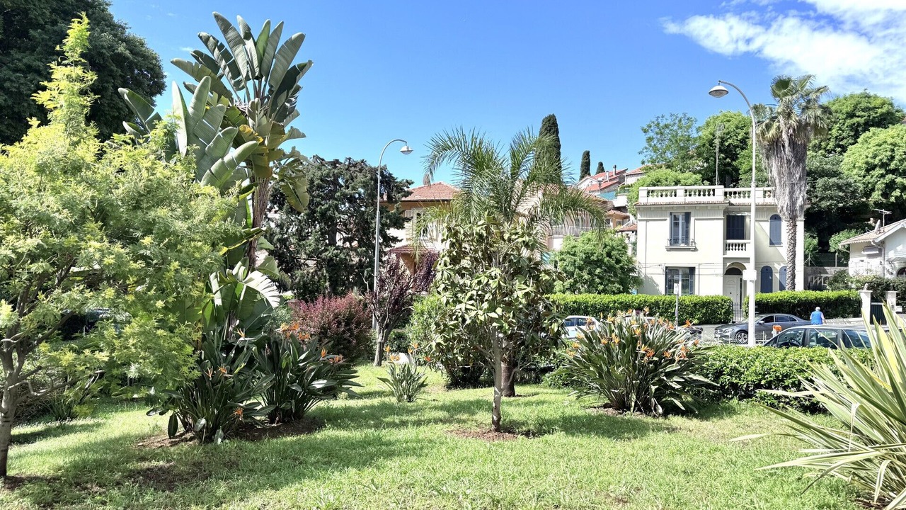 Photo of Outdoor in La Madeleine