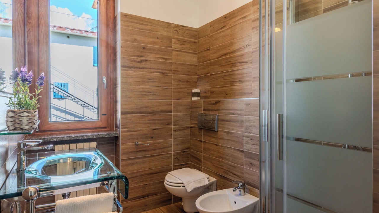 Photo of Bathroom in Colico Piano