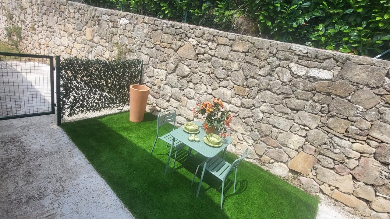 Photo of Outdoor in Sclos de Contes