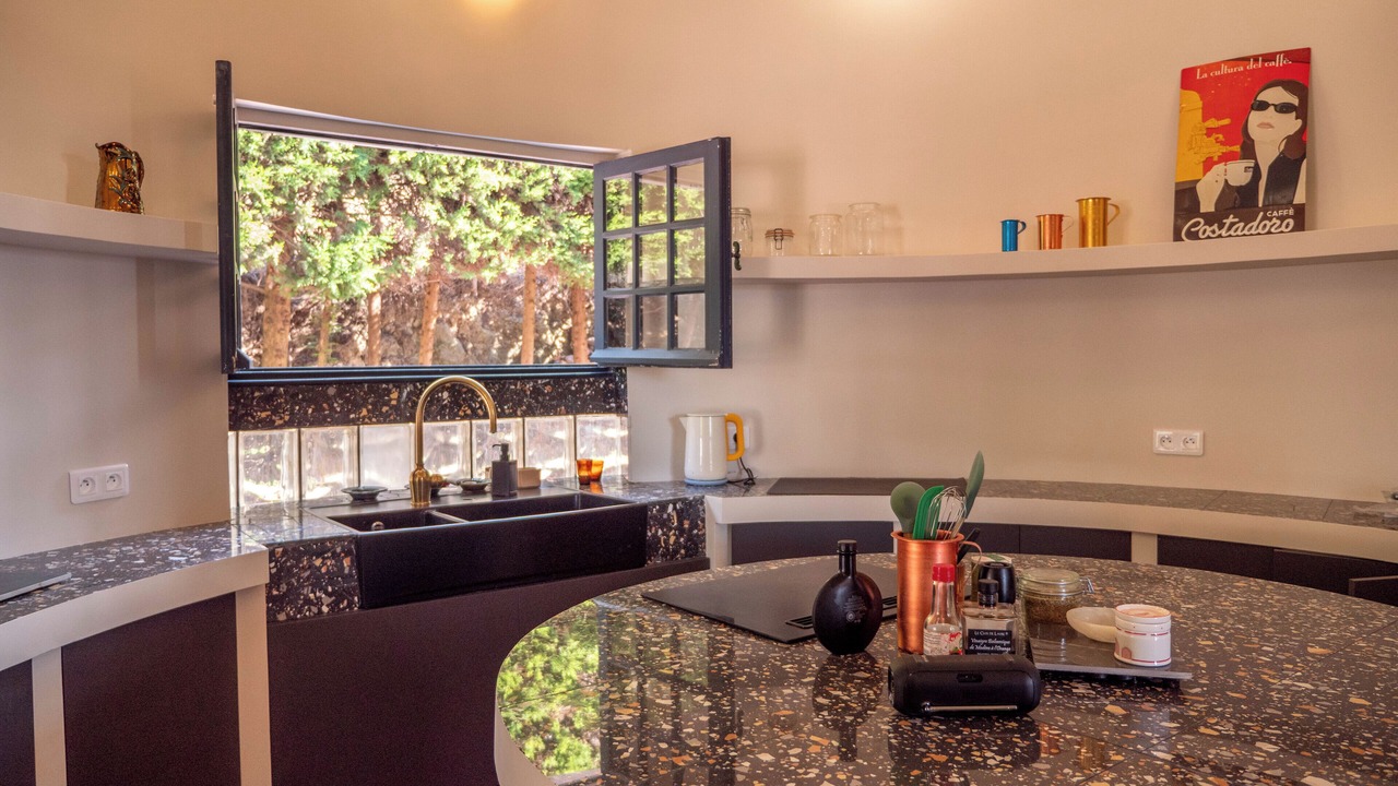 Photo of Kitchen in Gairaut