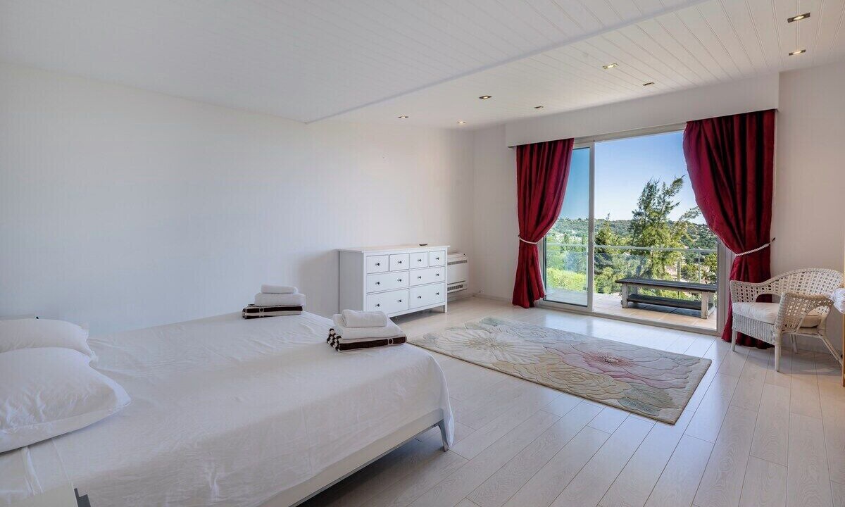 Photo of Bedroom in La Colle-sur-Loup