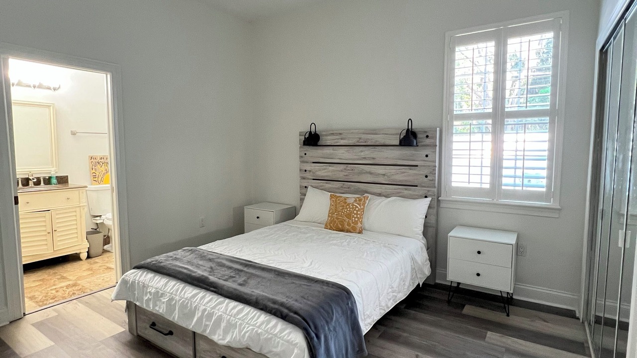 Photo of Bedroom in Longwood