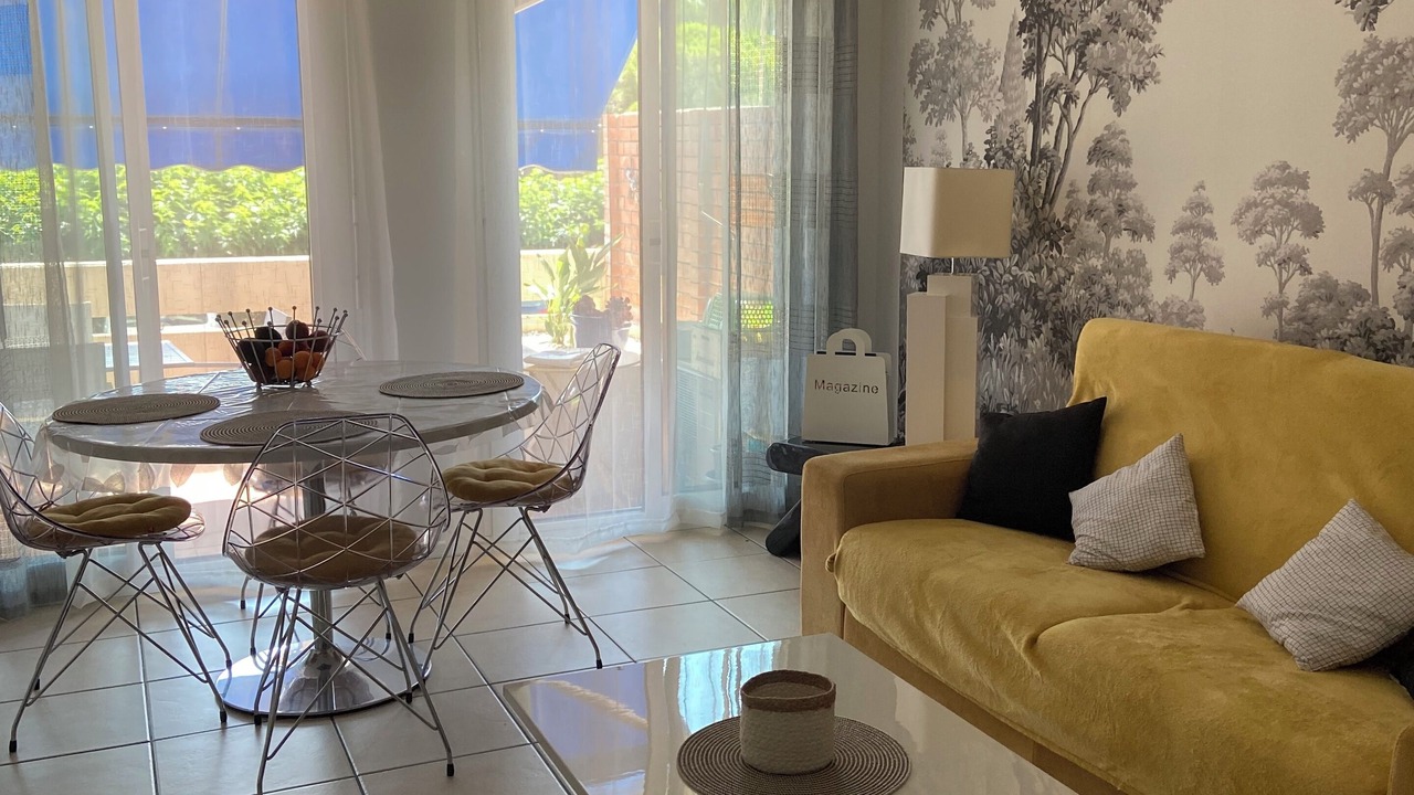 Photo of Livingroom in Frejus Port
