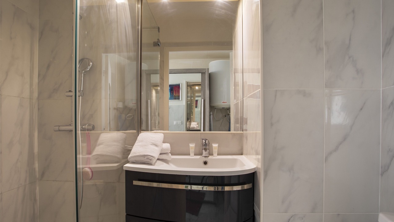 Photo of Bathroom in La Madeleine