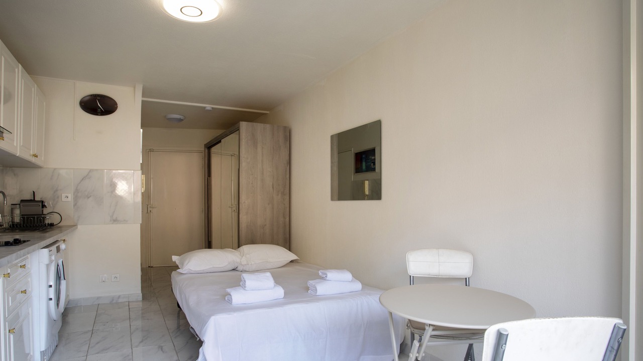 Photo of Bedroom in La Madeleine