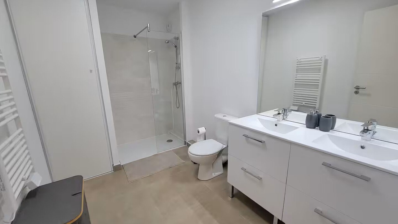 Photo of Bathroom in Frejus Plage