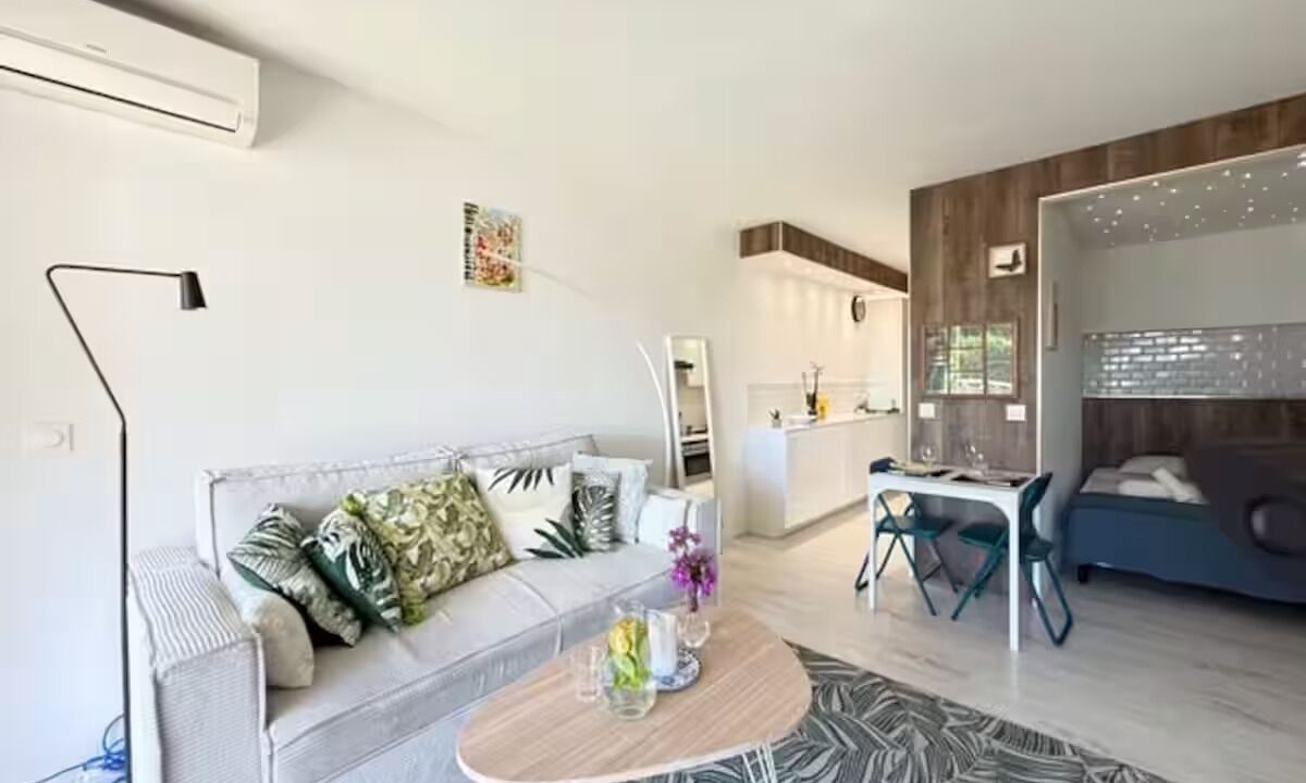 Photo of Livingroom in Golfe Juan
