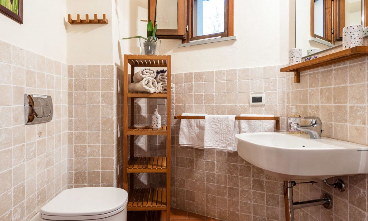 Photo of Bathroom in Livorno