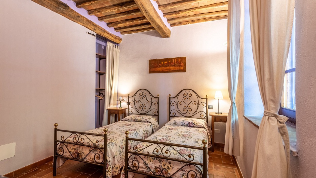 Photo of Bedroom in Lama