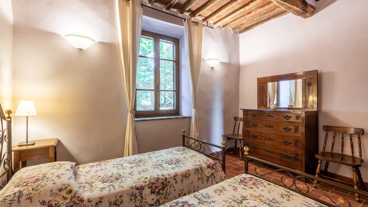 Photo of Bedroom in Lama