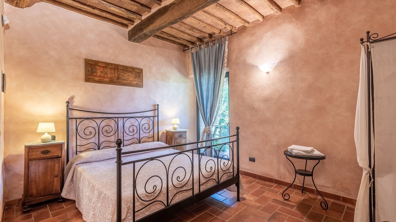Photo of Bedroom in Lama