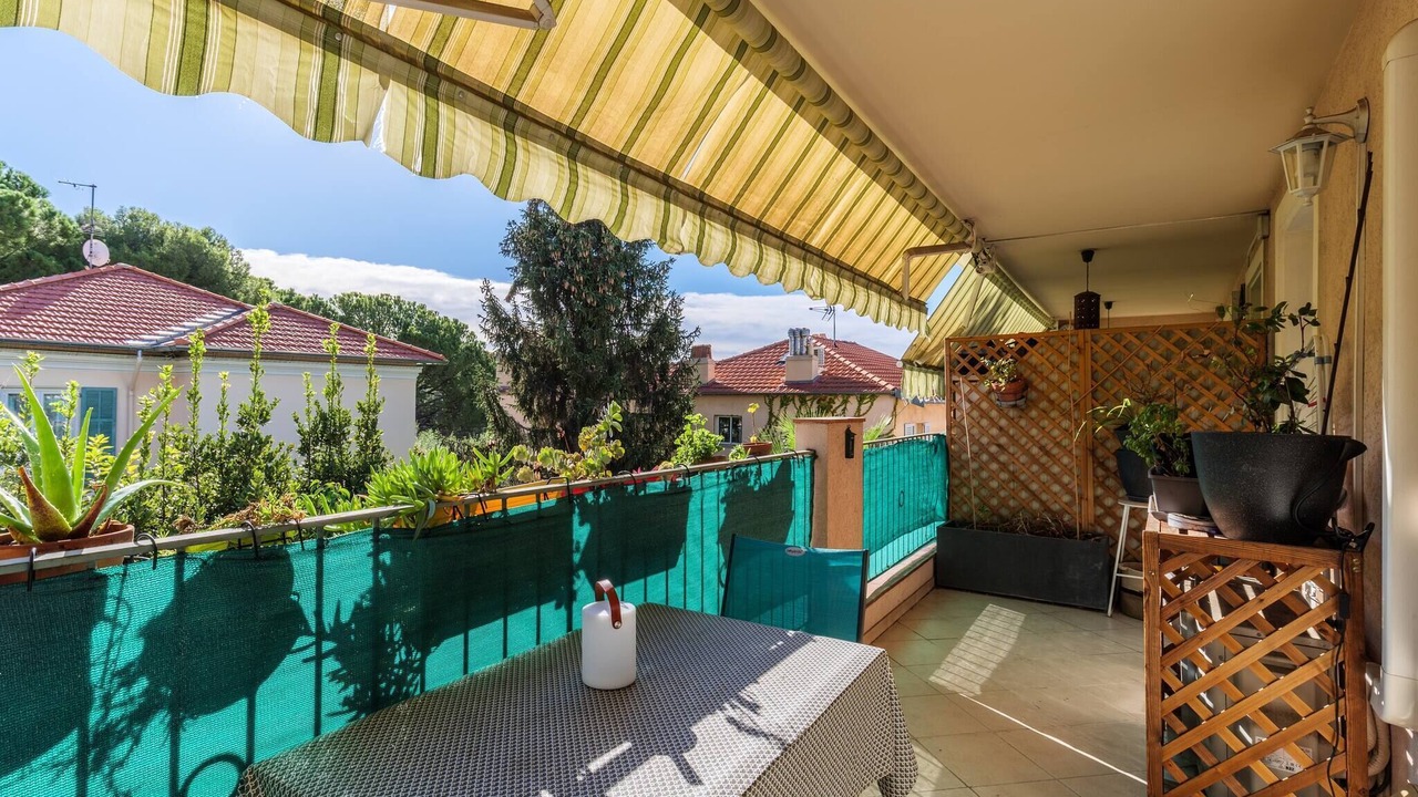 Photo of Patio Balcony in Cimiez