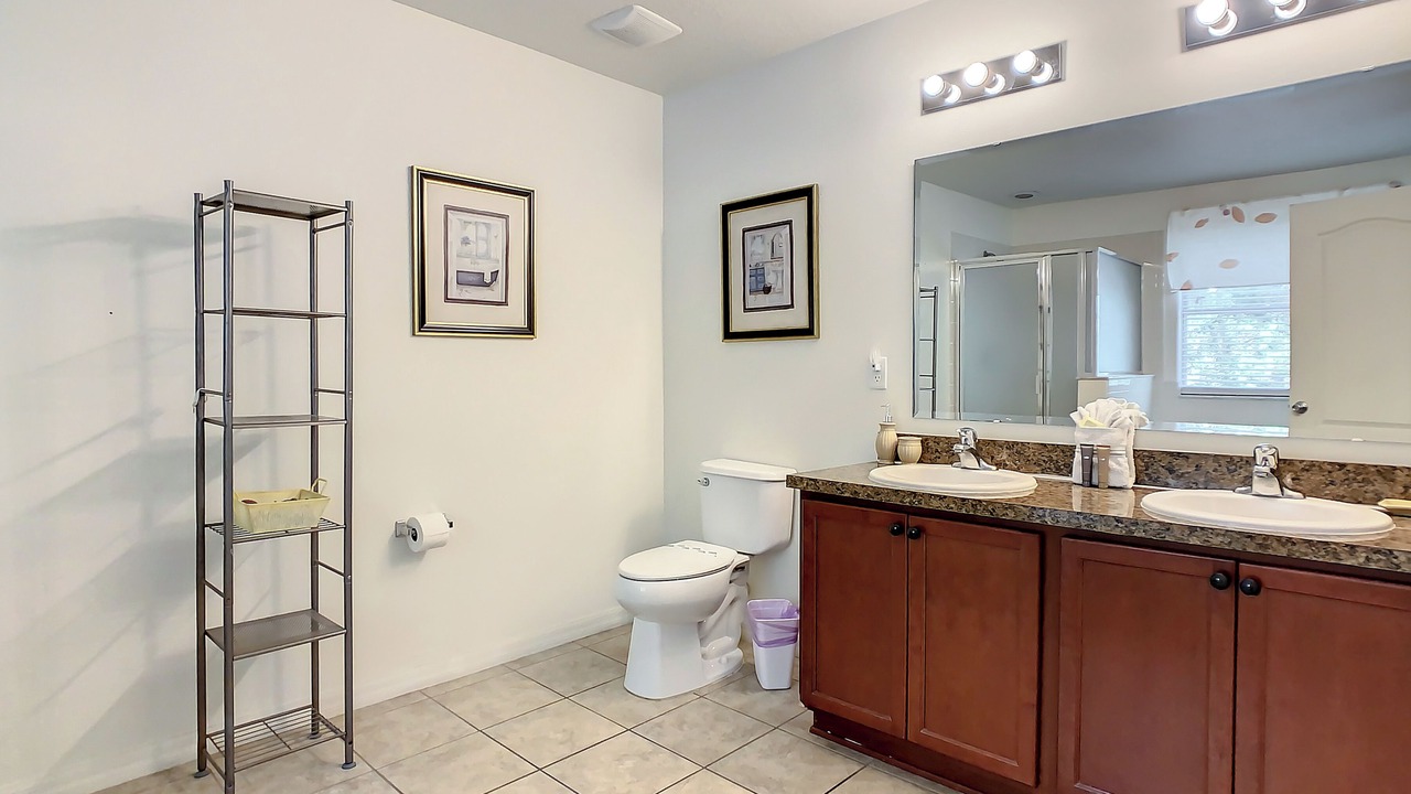 Photo of Bathroom in Crystal Cove