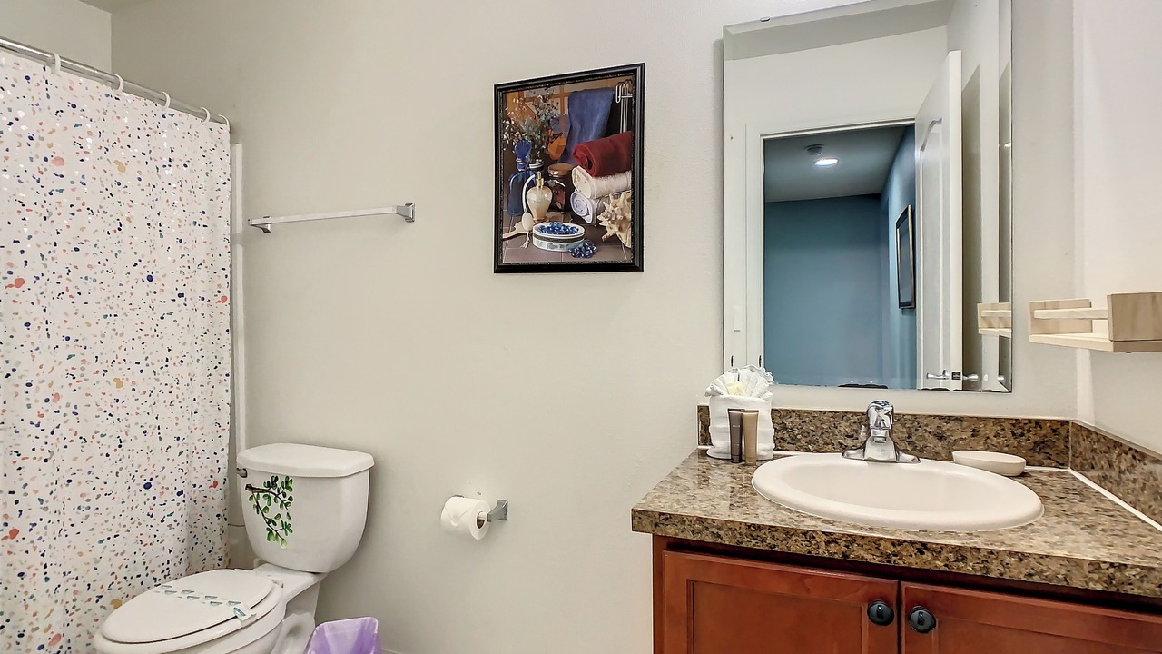 Photo of Bathroom in Crystal Cove
