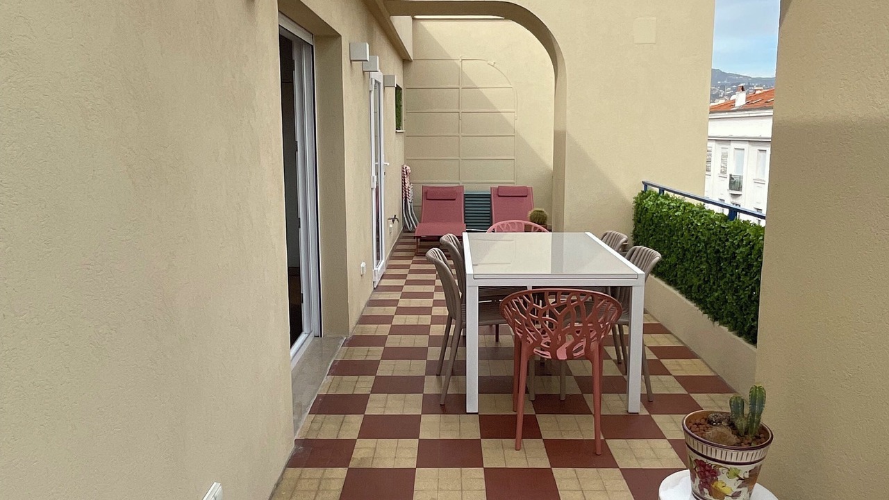 Photo of Outdoor in Gambetta
