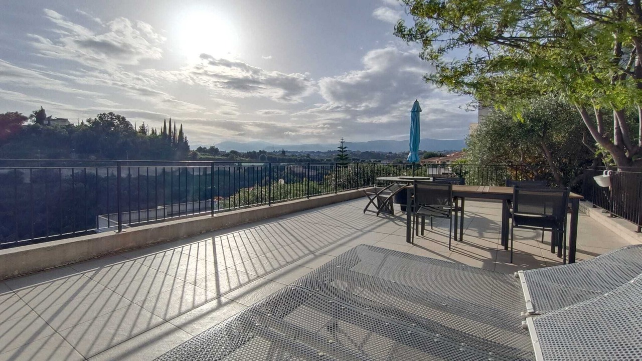 Photo of Outdoor in Saint Pierre de Feric