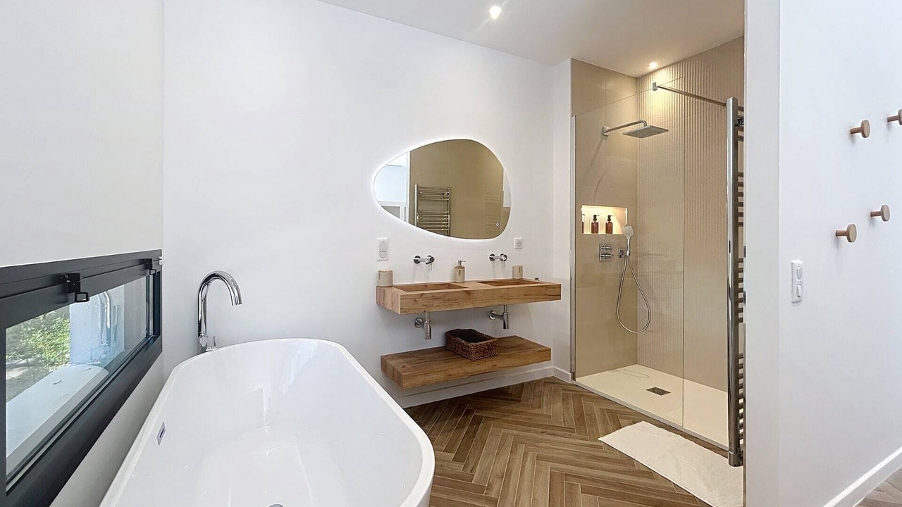 Photo of Bathroom in Le Rouret