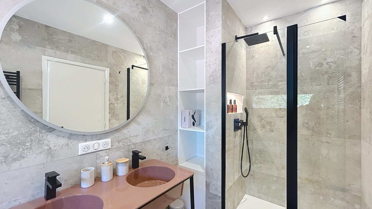 Photo of Bathroom in Le Rouret