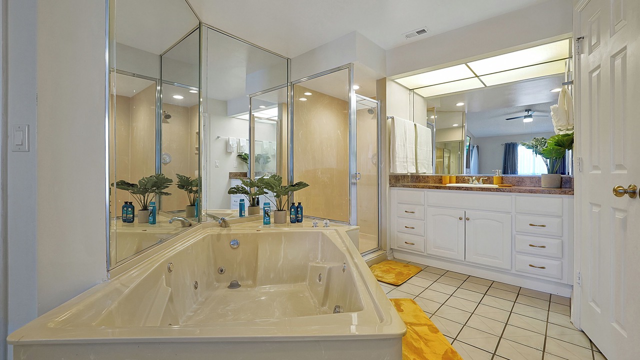 Photo of Bathroom in Oak Ridge