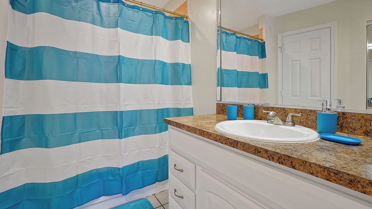 Photo of Bathroom in Oak Ridge