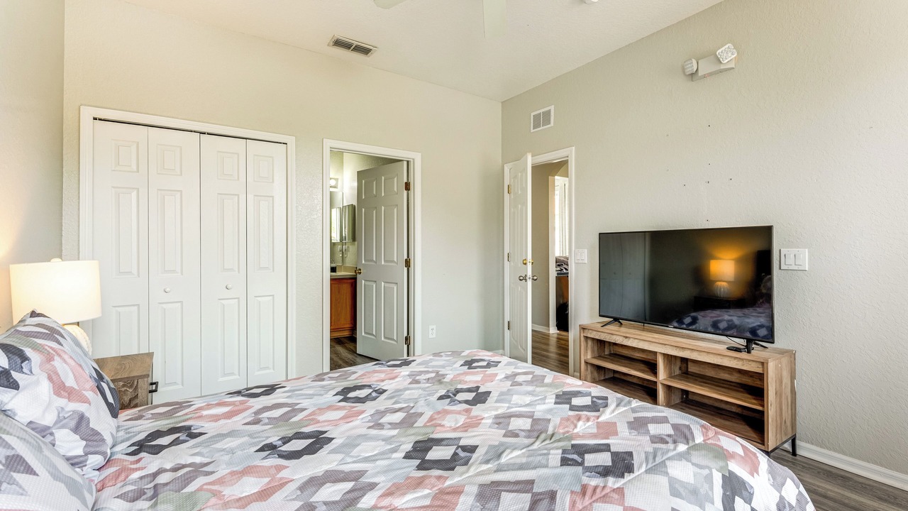 Photo of Bedroom in Regal Palms